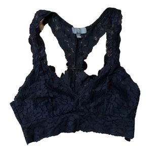 •TRUE CRAFT•black lace racerback bralette in size XS